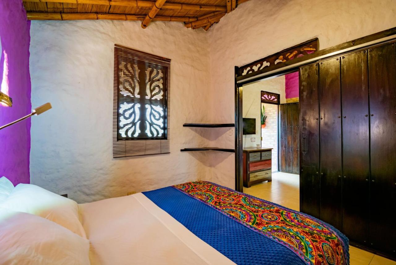 Hotel Campestre Solar De La Luna Albania  Exterior photo