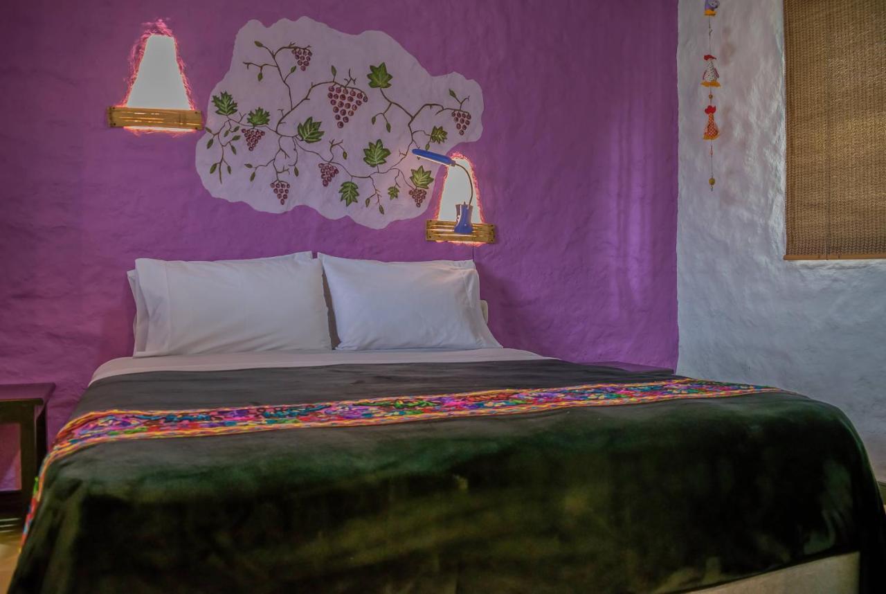Hotel Campestre Solar De La Luna Albania  Exterior photo